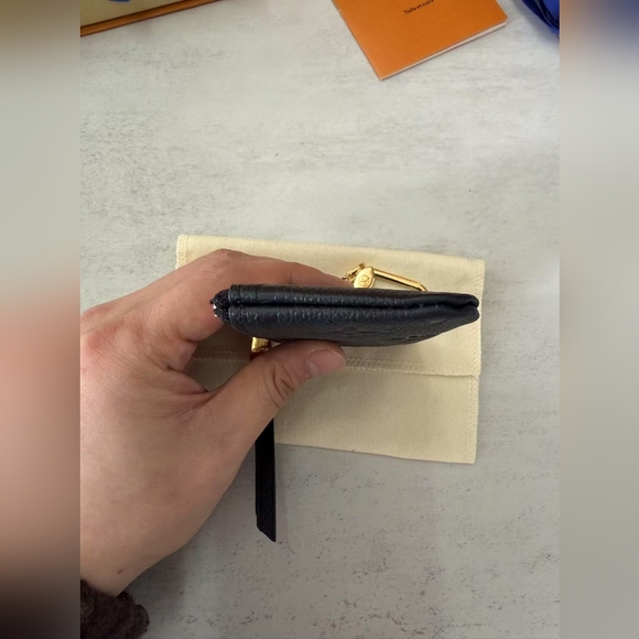 Louis Vuitton Key Pouch - Picture 6 of 14